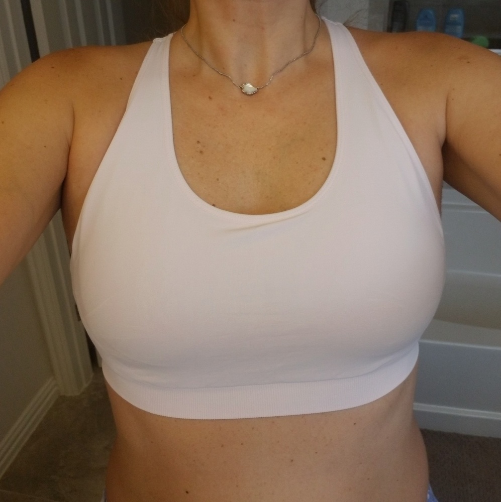 Sport bra - Picture 2 of 2